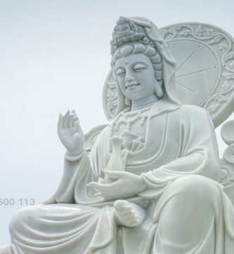 Tượng Quan Âm Tự Tại Bằng Đá Đà Nẵng
