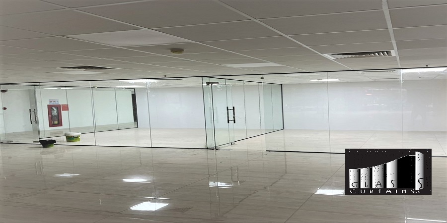 Cửa Kính Không Khung Giá Cả Cạnh Tranh